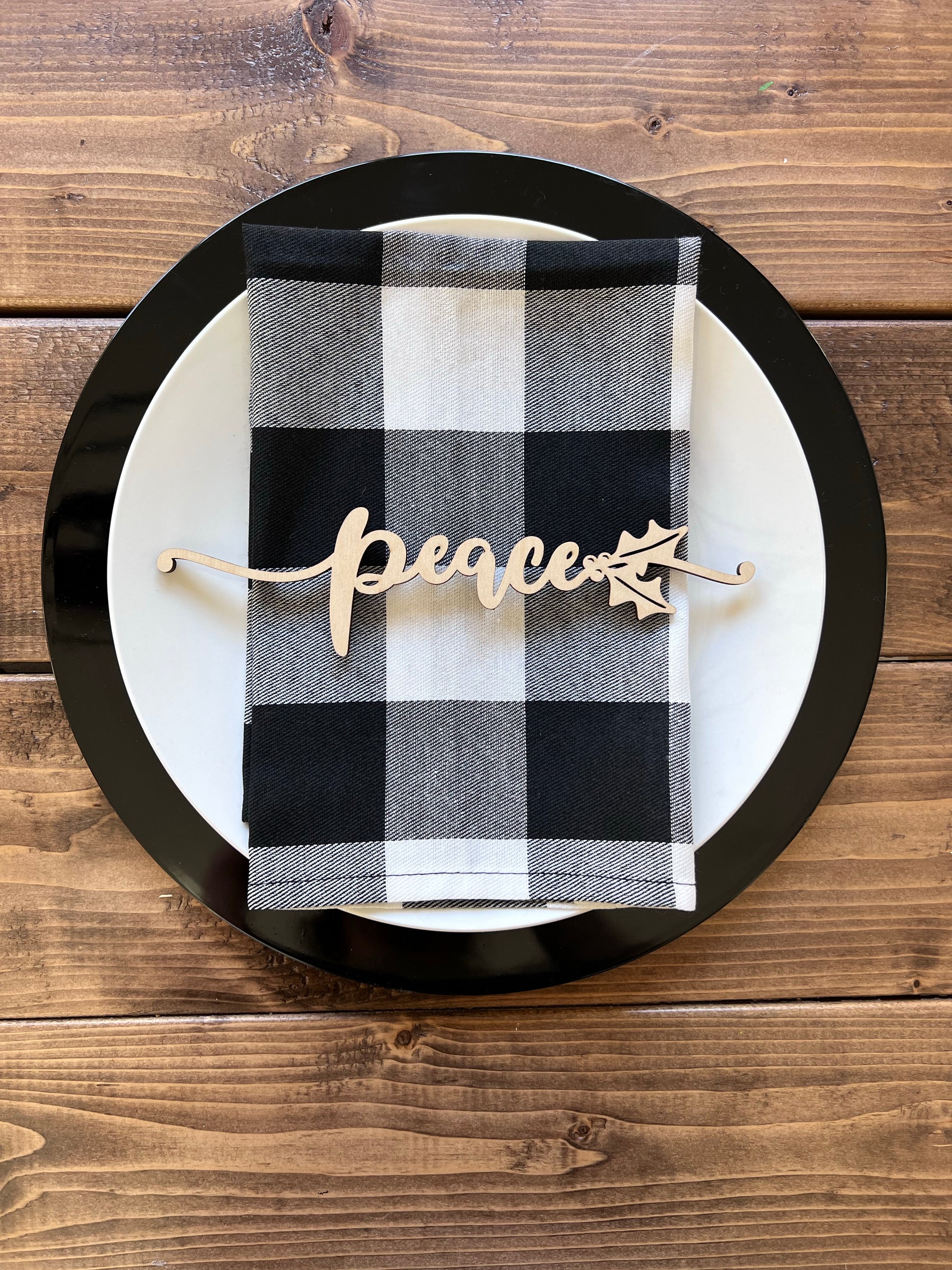 Perfect Holiday plate settings-CarpenterFarmhouse
