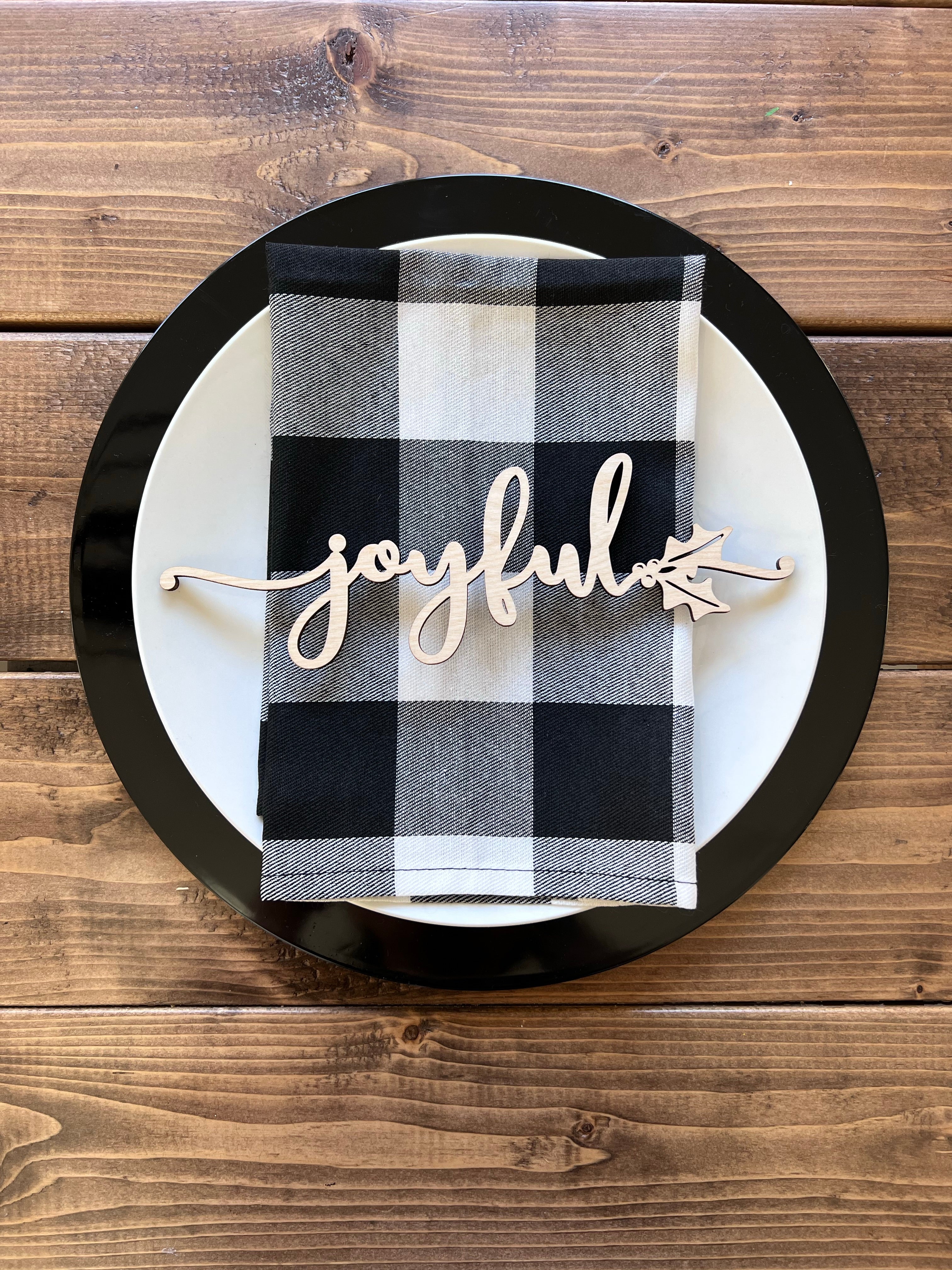 Perfect Holiday plate settings-CarpenterFarmhouse
