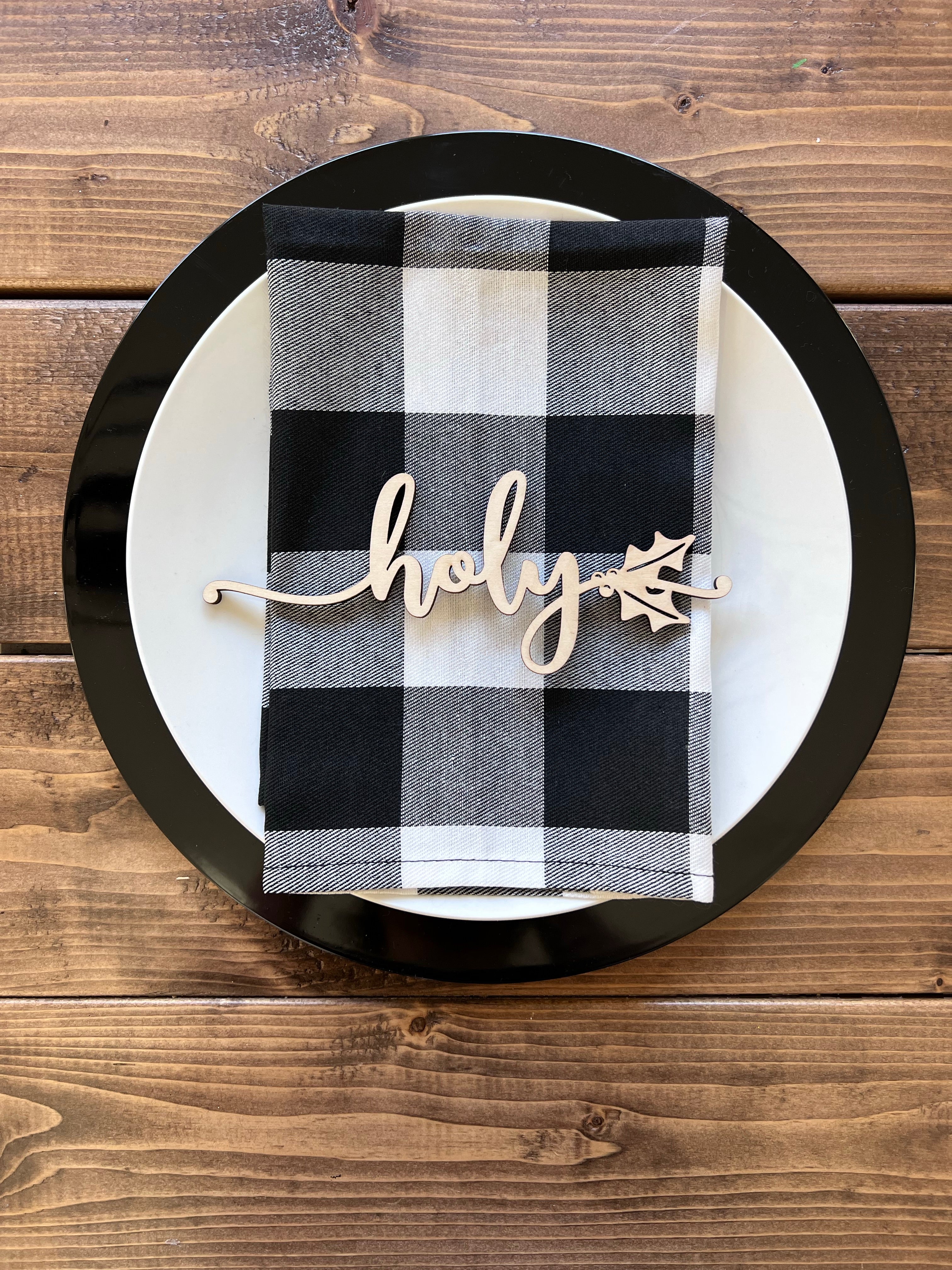 Perfect Holiday plate settings-CarpenterFarmhouse